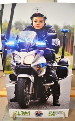 Policjant WRD na motocyklu