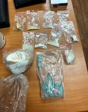 Zabezpieczone przez policjantów narkotyki